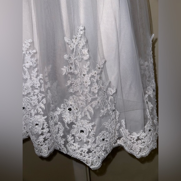 First Communion Dress size 18x for children - Picture 3 of 9